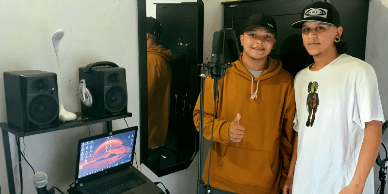 El talento para improvisar sobresale en Estilo y Flow de Anorí