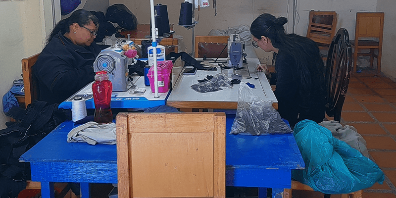 Con las confecciones buscan generar empleos para las mujeres en San José