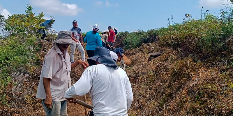 Habitantes de la vereda La Región en Gómez Plata buscan crear una Motorruta