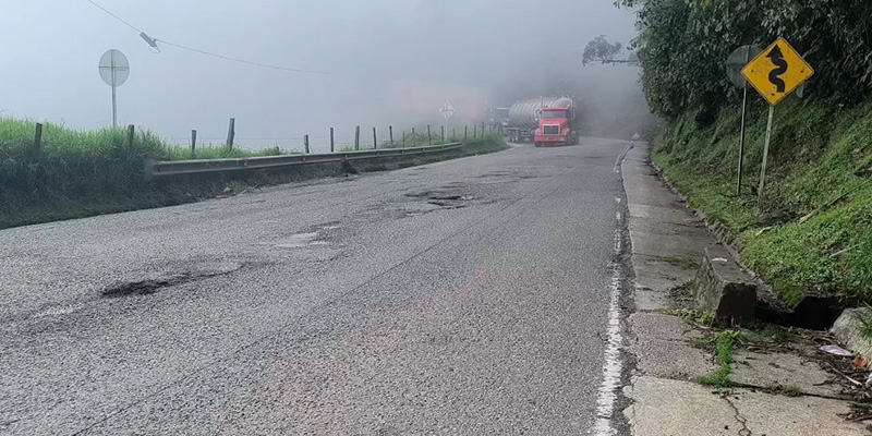 Vía Yarumal – Valdivia, entre las más peligrosas del país