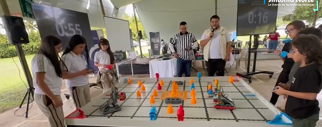 San Pedro de los Milagros, quienes fortalecen sus habilidades en programación e innovación.