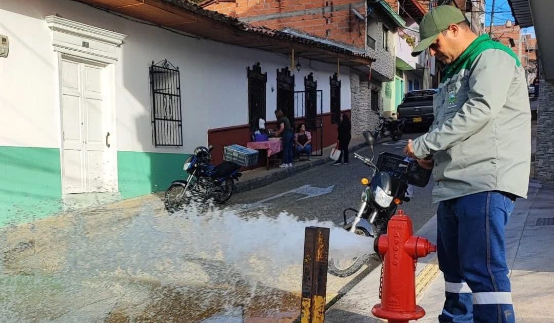 ¿Por qué no terminan el nuevo acueducto en Entrerríos?